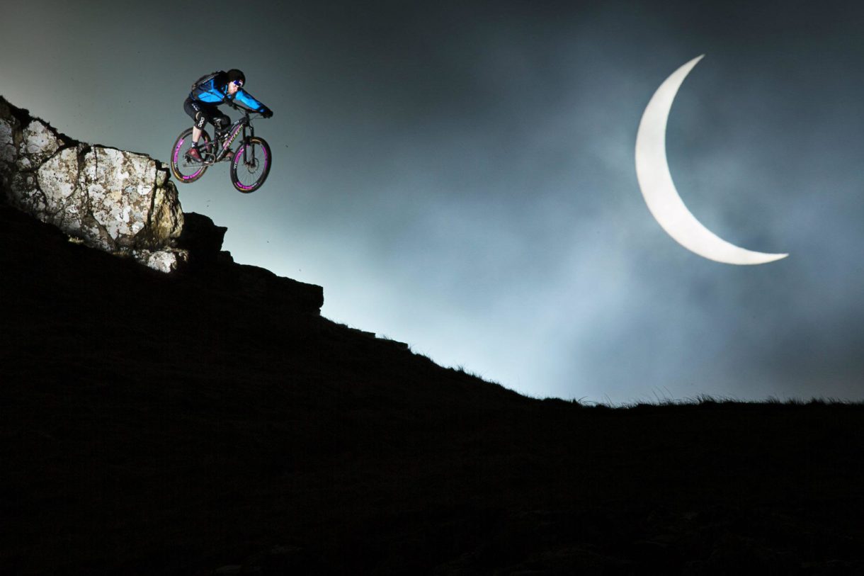 mountain bike rides at night