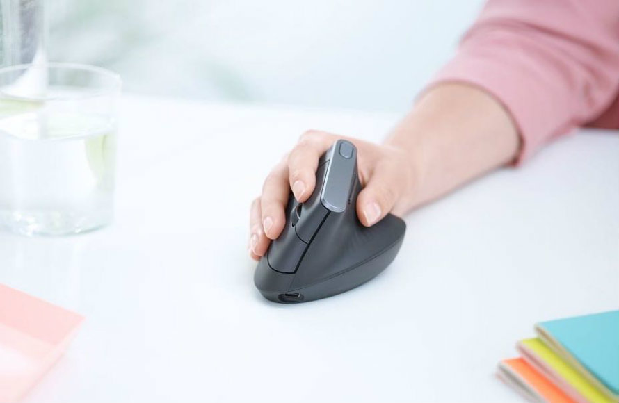 MXVertical5 vertical ergonomic mouse