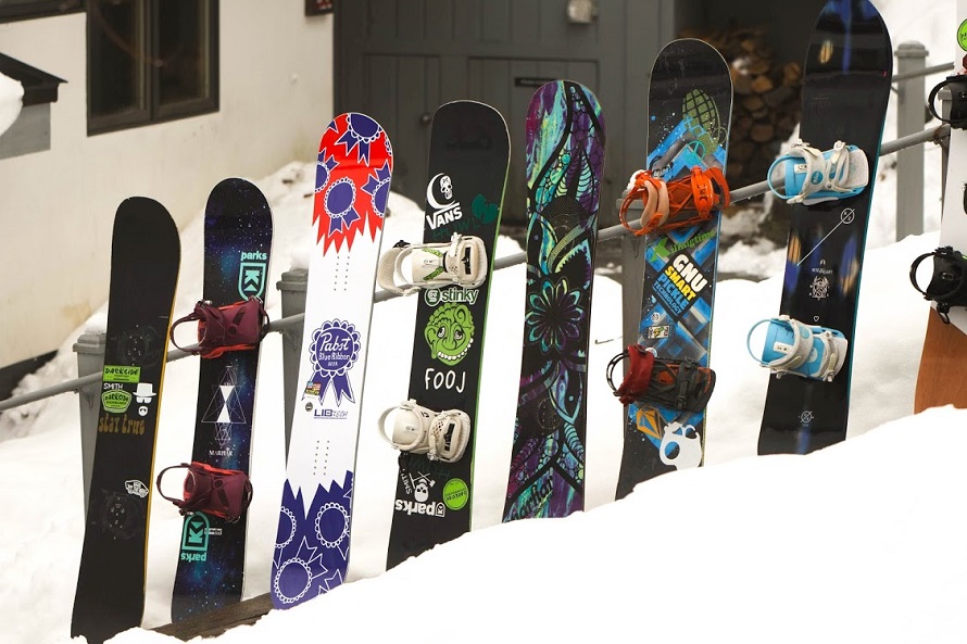 Different types of snowboard bindings