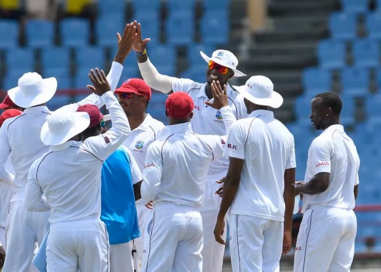 Essential Cricket Clothing and Equipment Online Authority