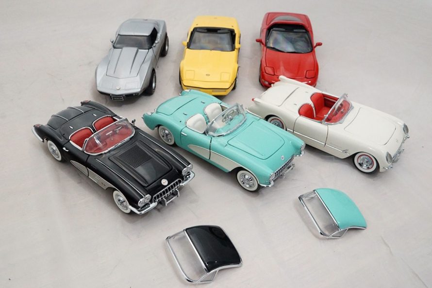 model-cars-x-6-franklin-mint-assorted-corvettes