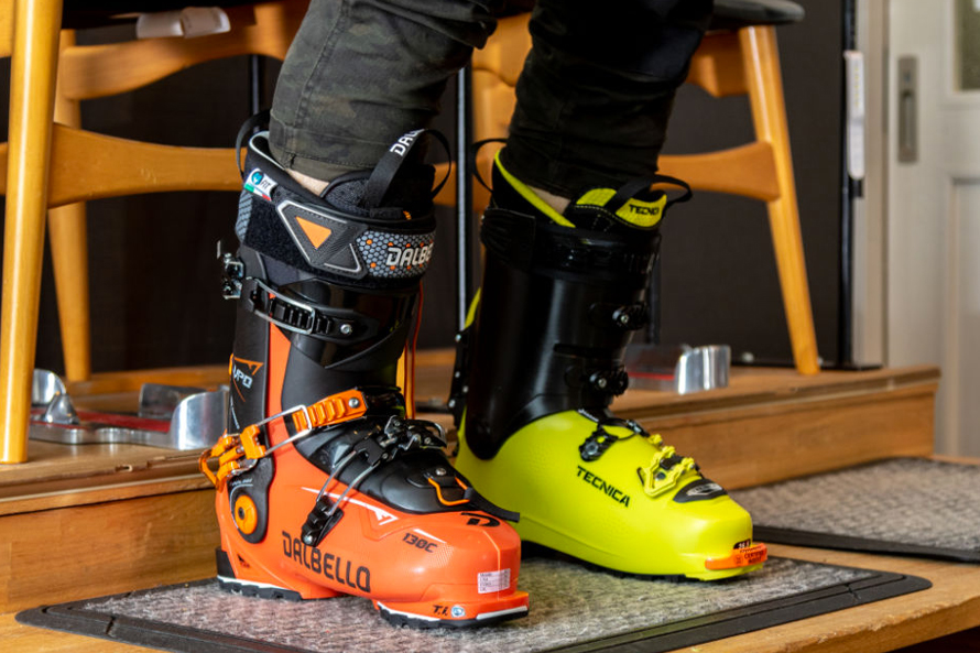 skiing-boots-and-their-flex