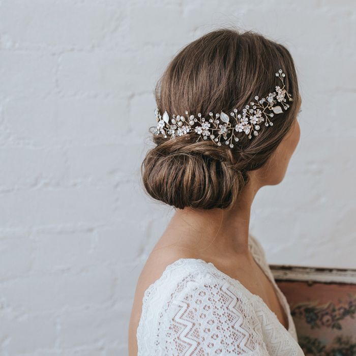 bride with hair vines