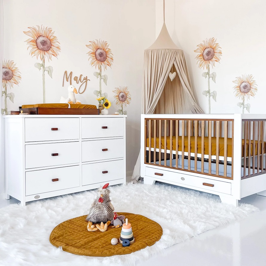 picture of multifunctional cot in a baby room 