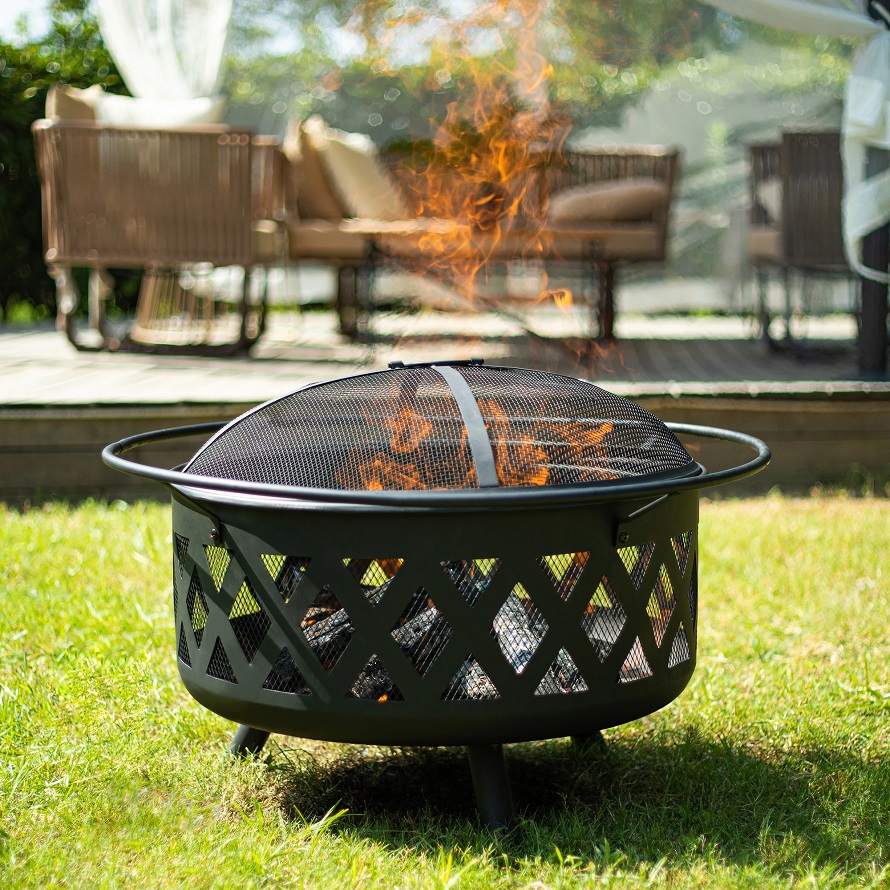 Metal screen fire pit cover