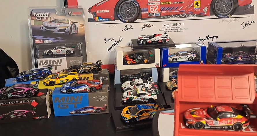 Mini gt diecasts