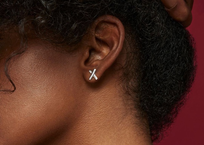 close up of stud earring